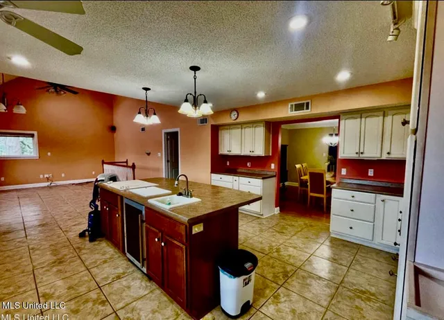 $270,000 | 1517 Oak Leaf Circle, Gautier, MS 39553