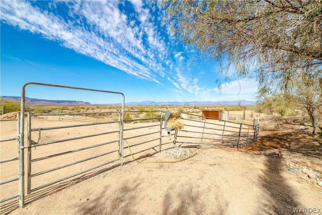 16722 Lawton Road Yucca, AZ 86438 - Photo 40 of 76 Other
