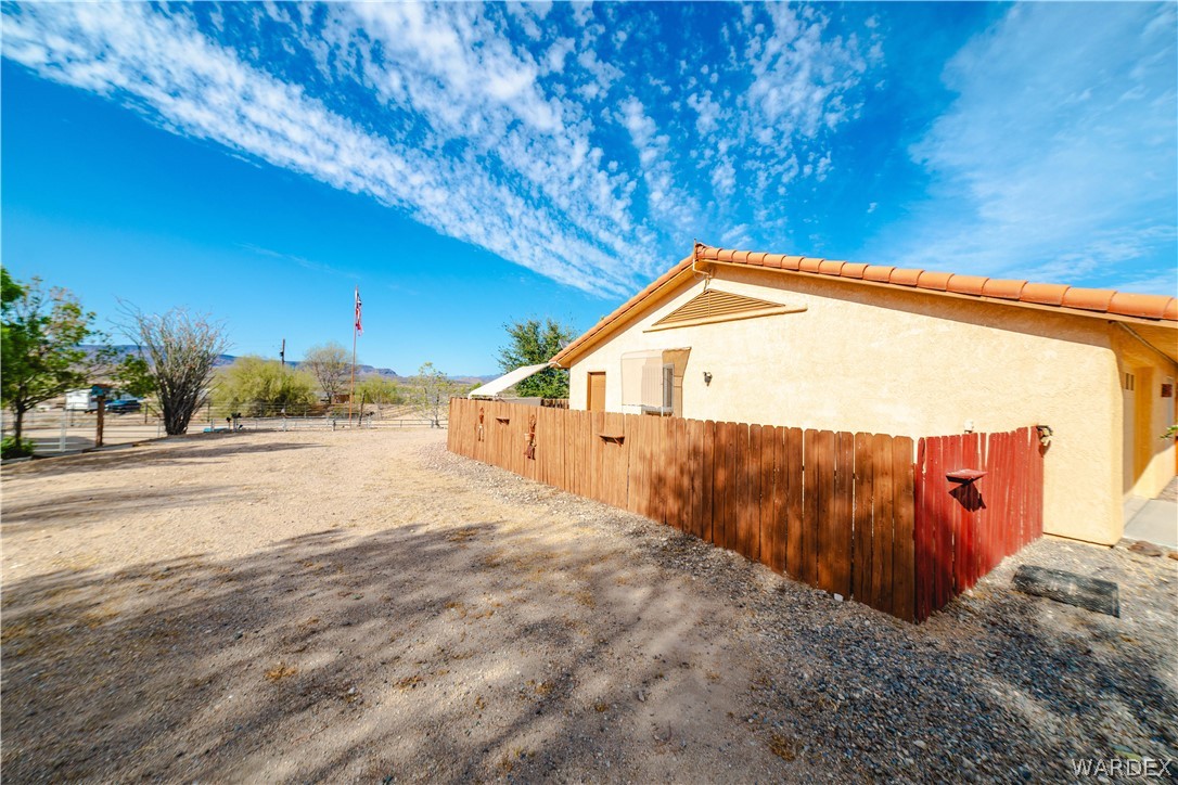 16722 Lawton Road Yucca, AZ 86438 - Photo 62 of 76 Side of Structure