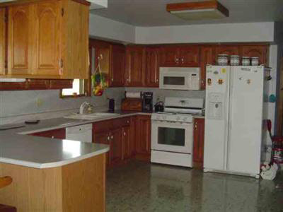 4276 Hollenbeck Road Columbiaville, MI 48421 - Photo 11 of 14 20271980-10.JPG