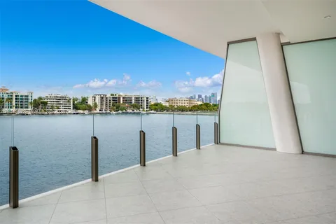 $35,000 | 5 Grove Isle Drive, Unit S302, Coconut Grove, FL 33133