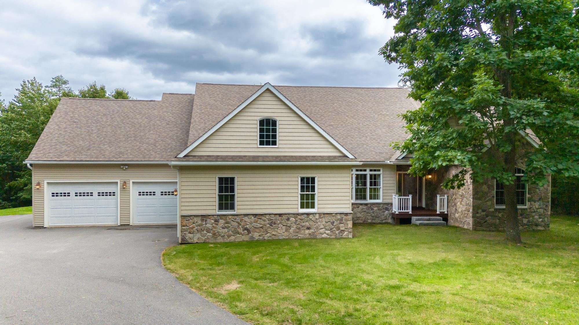 192 Addison Road Goffstown, NH 03045 - Photo 2 of 36