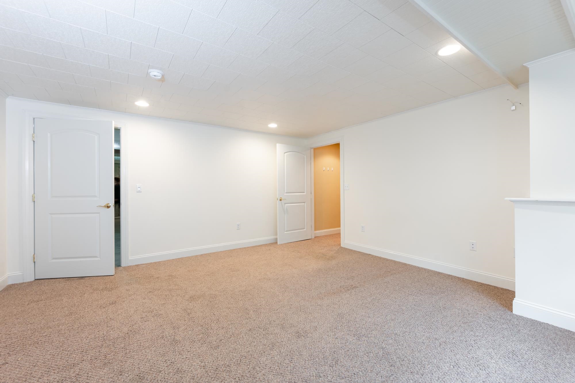192 Addison Road Goffstown, NH 03045 - Photo 25 of 36