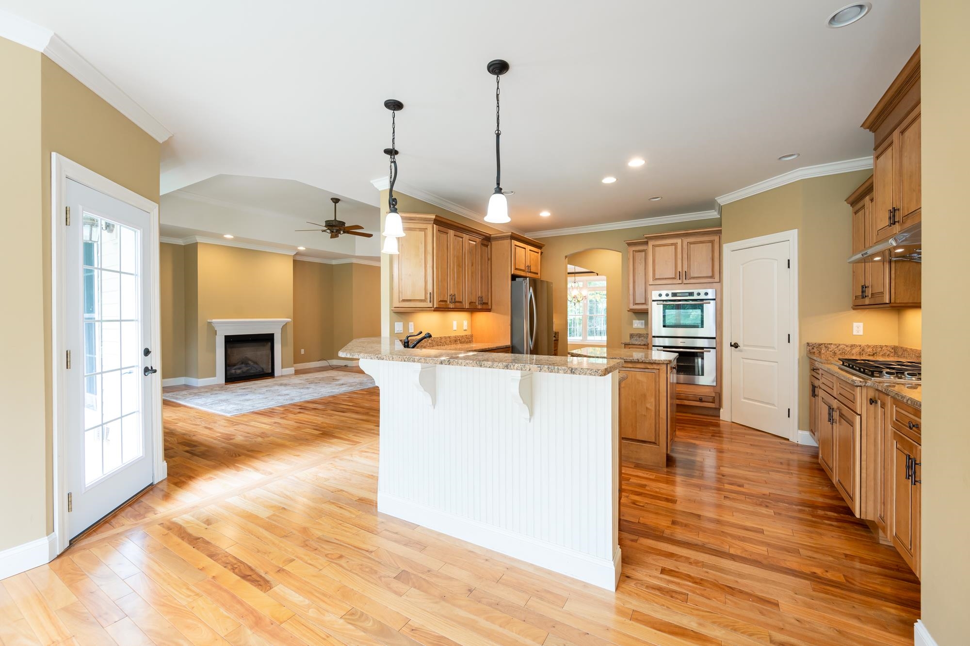 192 Addison Road Goffstown, NH 03045 - Photo 10 of 36