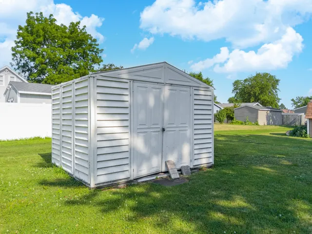 $134,900 | 411 East Mazon Street, Gardner, IL 60424