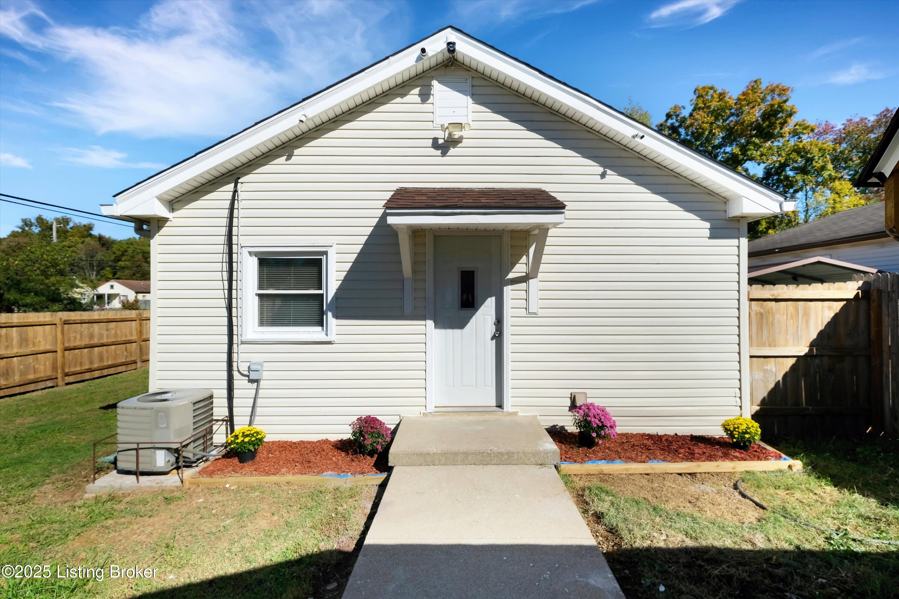 6647 Sylvania Road Louisville, KY 40258 - Photo 20 of 23 Back
