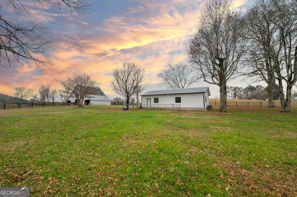 626 Greenbush Road LaFayette, GA 30728 - Photo 31 of 53 a front view of house with garden