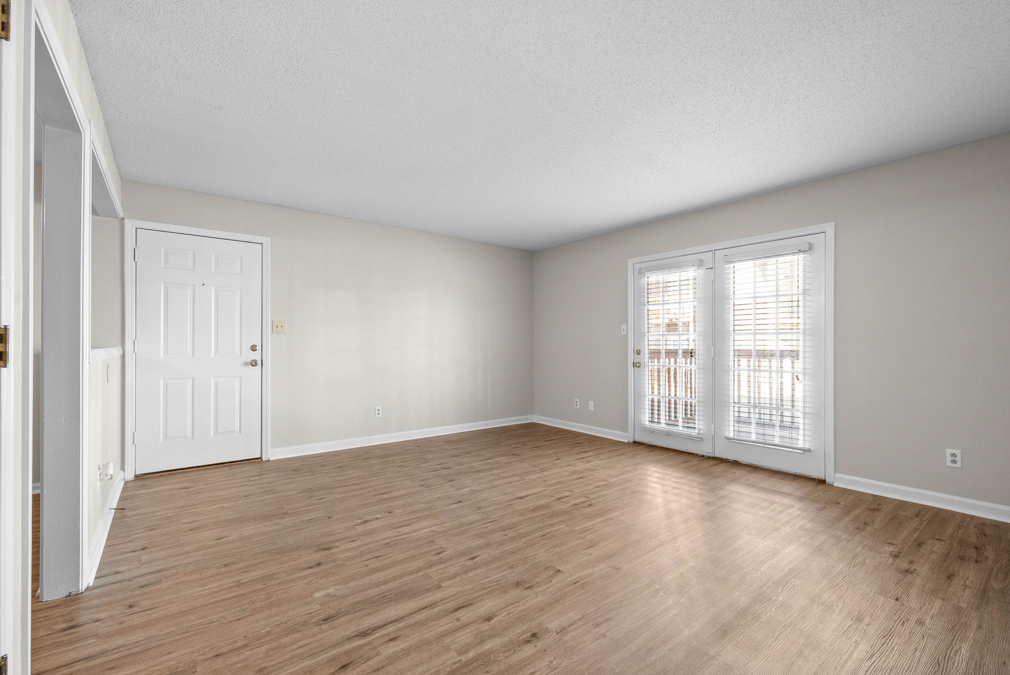 240 Timber Ct Drive, Unit E Clarksville, TN 37043 - Photo 5 of 16