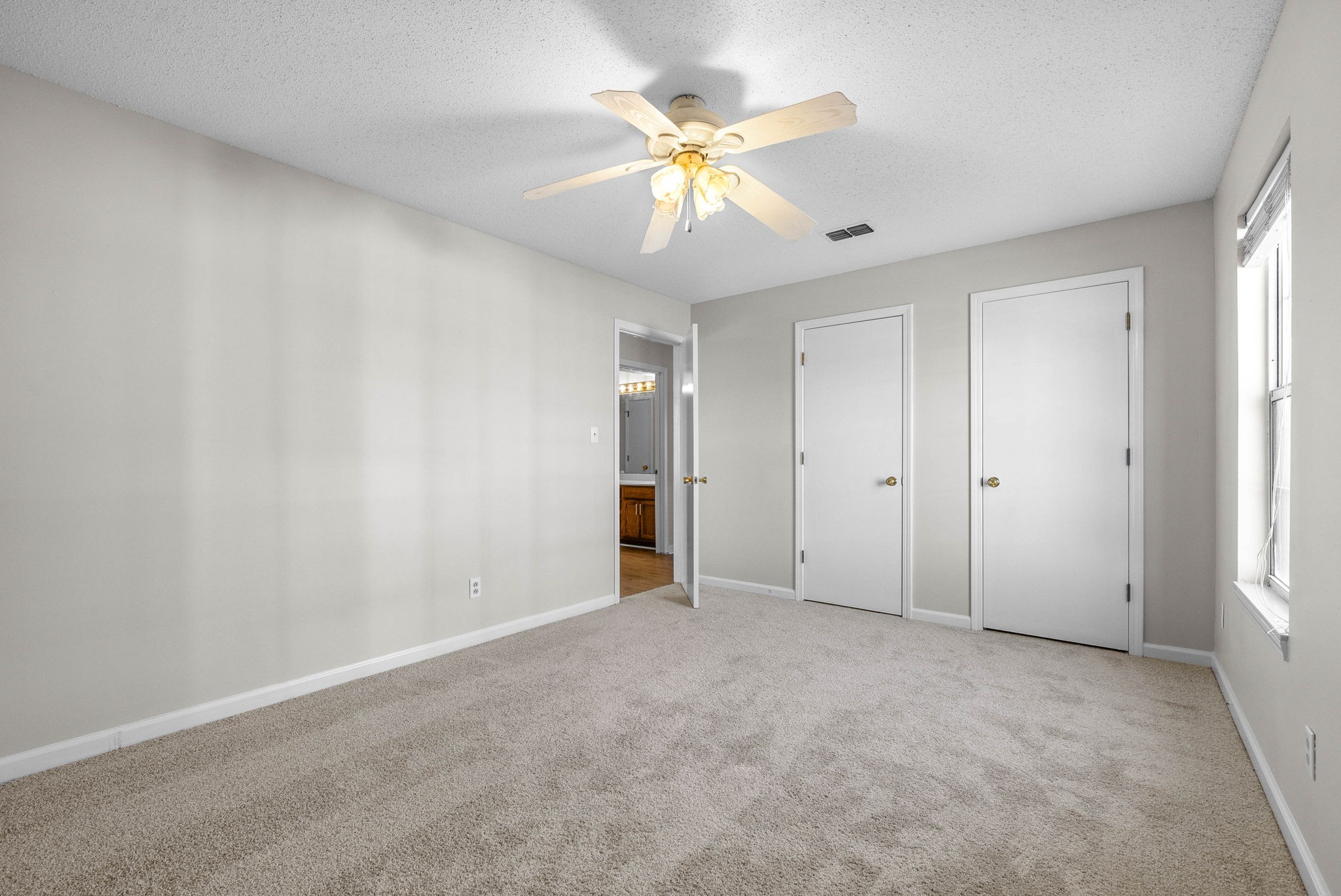 240 Timber Ct Drive, Unit E Clarksville, TN 37043 - Photo 10 of 16