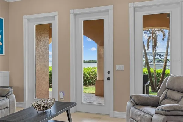 $3,100,000 | 7 Cove View Court, Cocoa Beach, FL 32931