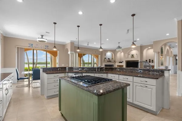 $3,100,000 | 7 Cove View Court, Cocoa Beach, FL 32931