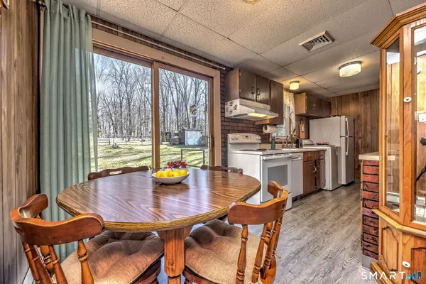 $425,000 | 534 Horse Pond Road, Madison, CT 06443