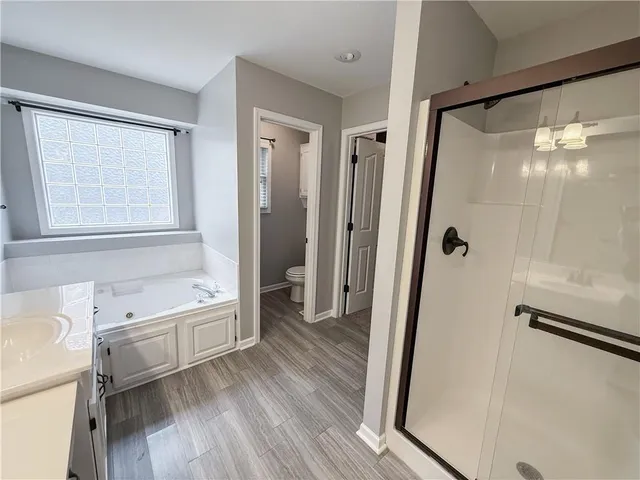 $440,000 | 1517 Johnston Drive, Raymore, MO 64083