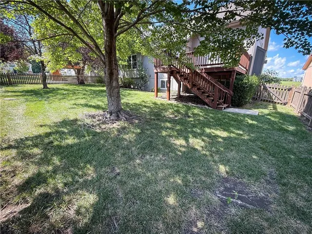 $445,000 | 1517 Johnston Drive, Raymore, MO 64083