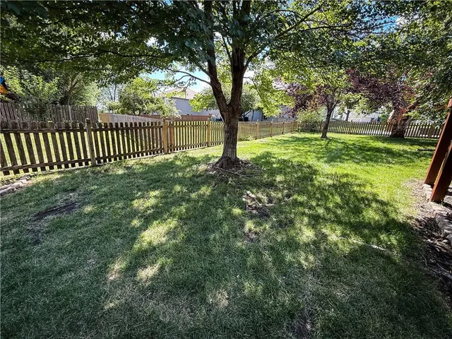 $445,000 | 1517 Johnston Drive, Raymore, MO 64083