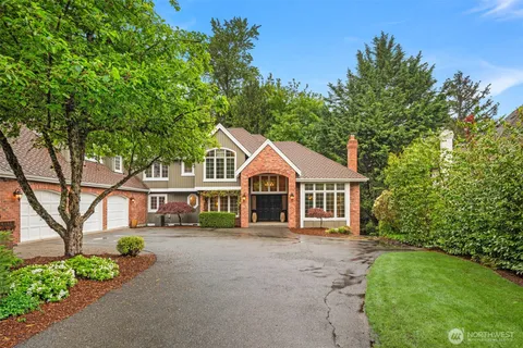 $2,495,000 | 18138 Northeast 130th Place, Redmond, WA 98052