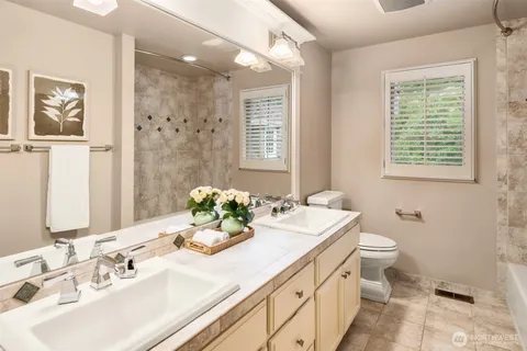 $2,495,000 | 18138 Northeast 130th Place, Redmond, WA 98052