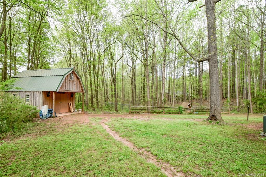 4537 Hickory Grove Road Gastonia, NC 28056 - Photo 9 of 37 Gallery Image 9
