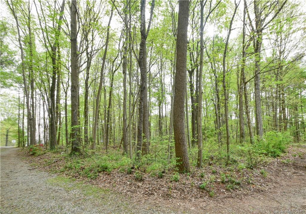 4537 Hickory Grove Road Gastonia, NC 28056 - Photo 10 of 37 Gallery Image 10
