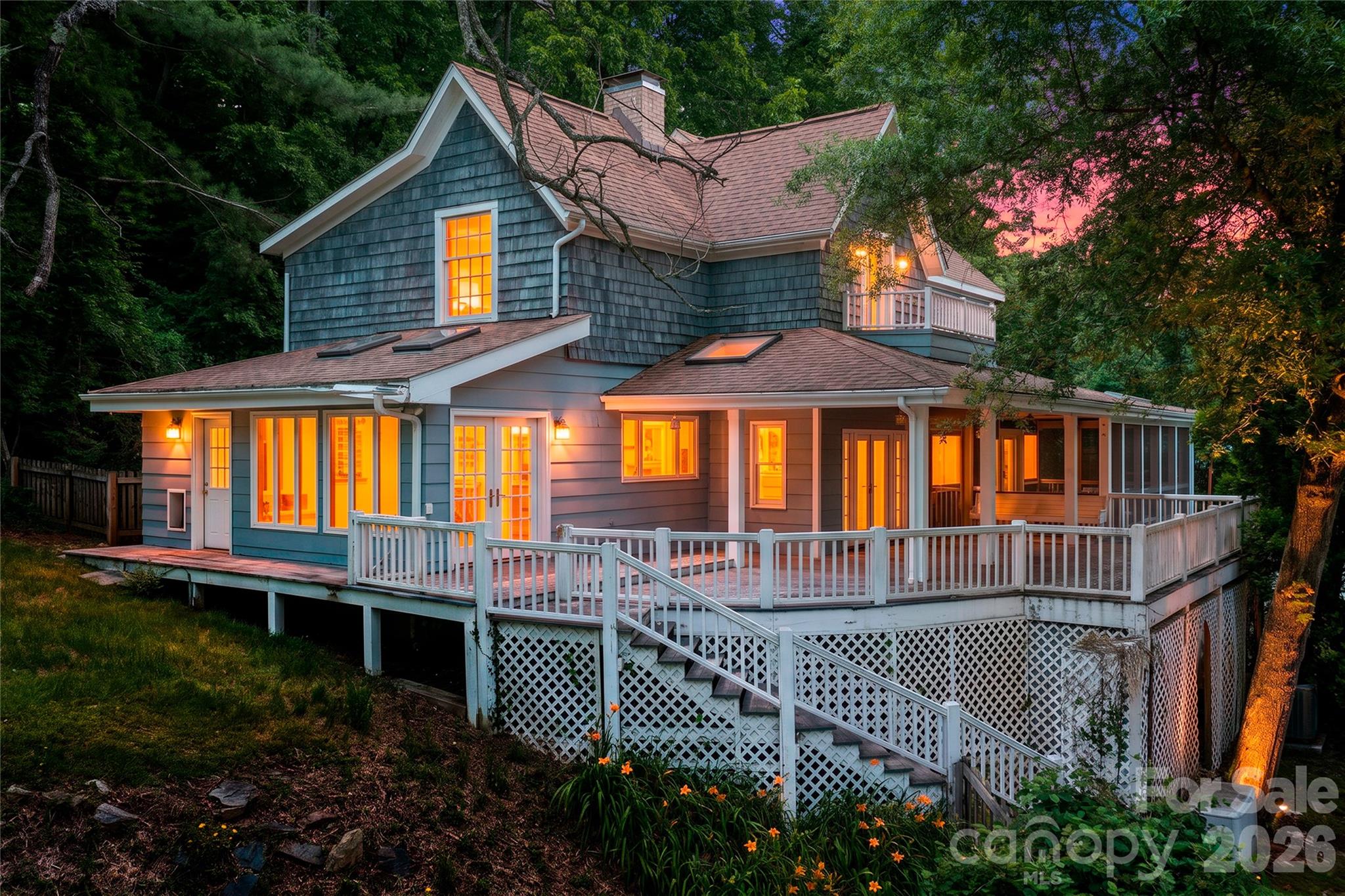 32 Delano Road Asheville, NC 28805 - Photo 1 of 47