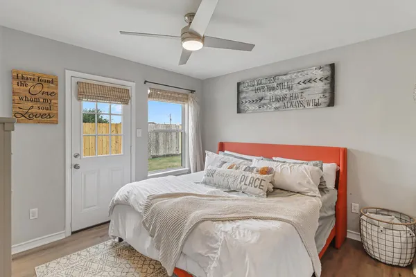 $2,100 | 5725 Ventura Lane, Corpus Christi, TX 78417