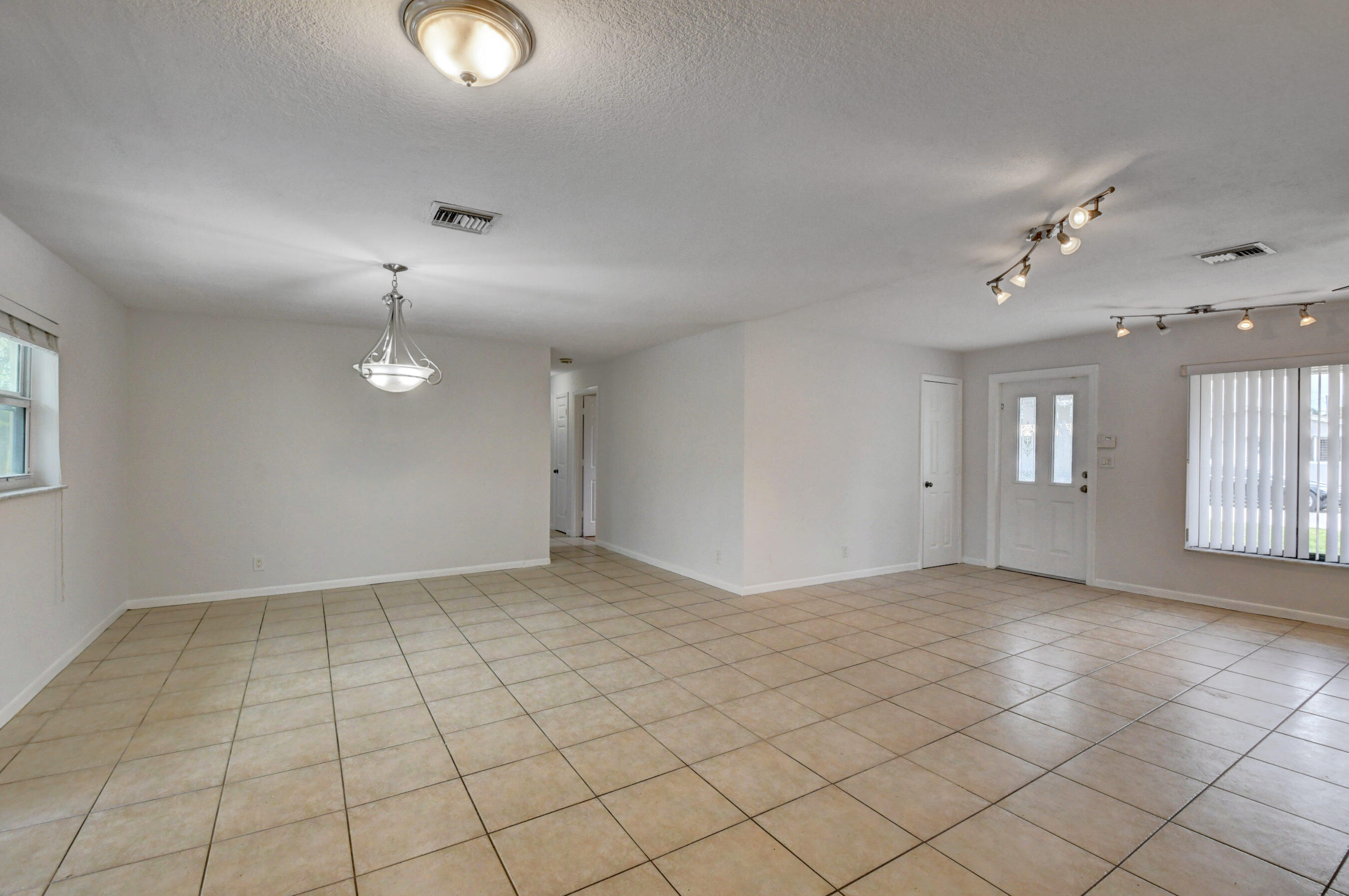 4163 Northwest 2nd Court Boca Raton, FL 33431 - Photo 16 of 53 46_dsc_8579_80_81_82_83