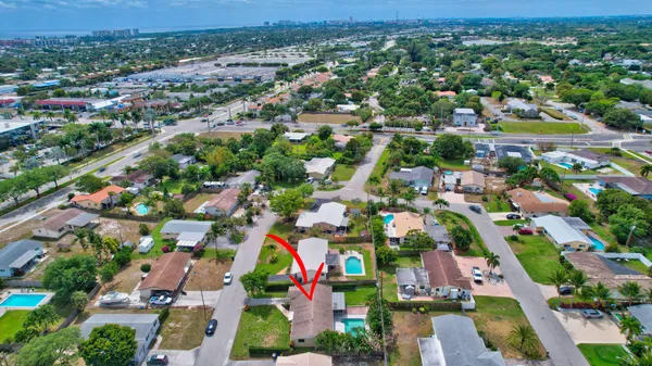 an aerial view of multiple house