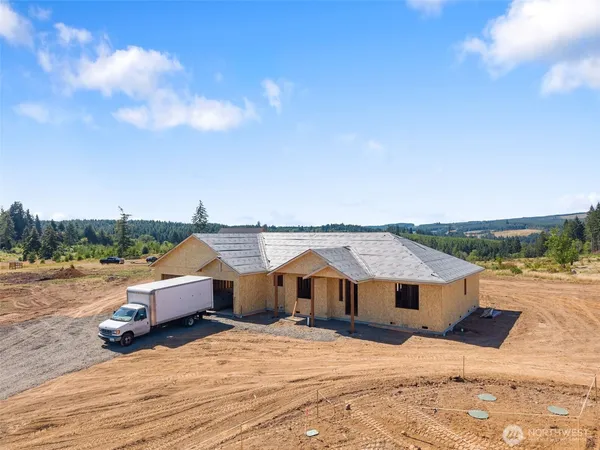 $819,000 | 597 Brown Road East, Chehalis, WA 98532