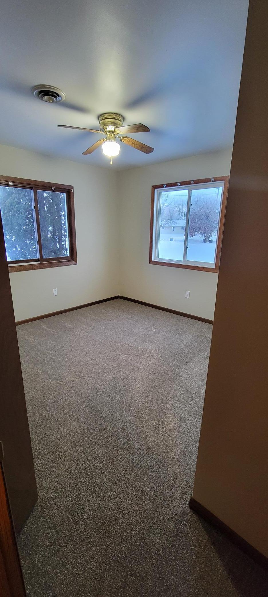 412 East Hamilton Baudette, MN 56623 - Photo 13 of 19