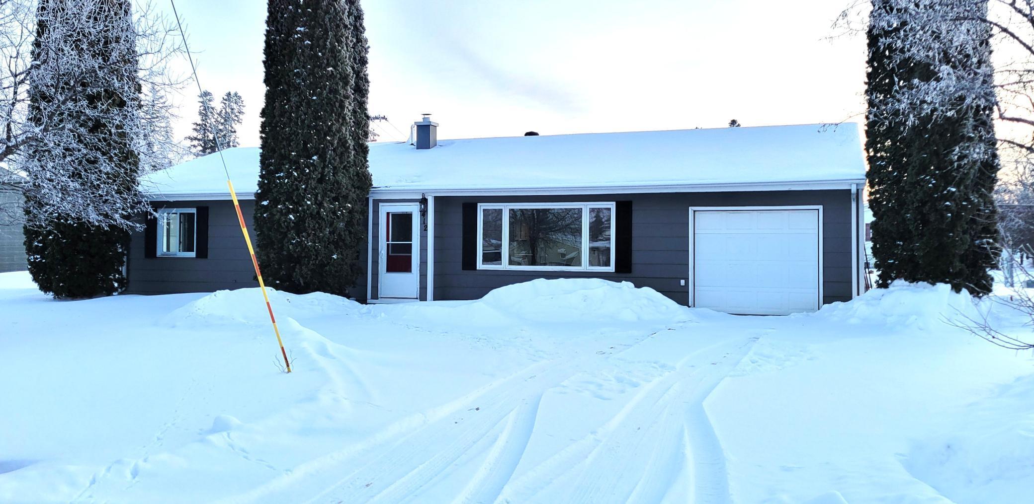412 East Hamilton Baudette, MN 56623 - Photo 2 of 19