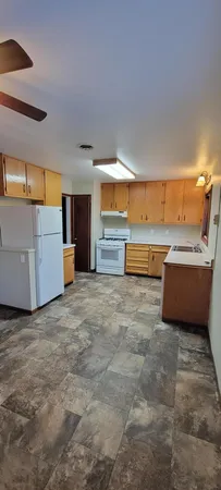 $150,000 | 412 East Hamilton, Baudette, MN 56623