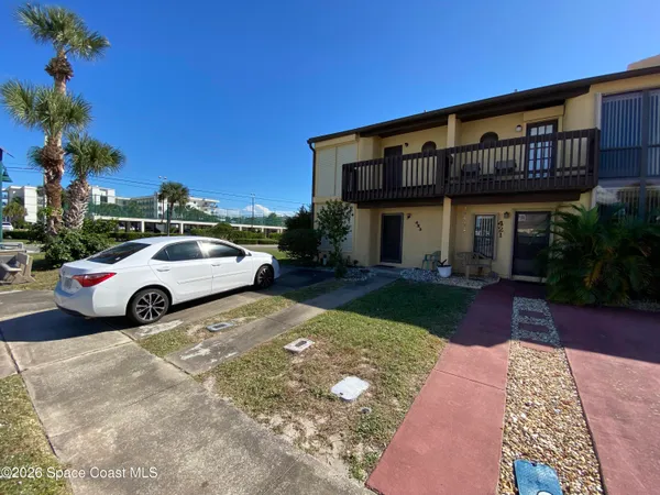 $1,950 | 423 Polk Avenue, Cape Canaveral, FL 32920
