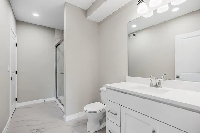 $575,000 | 6143 Park Street, Shawnee, KS 66216