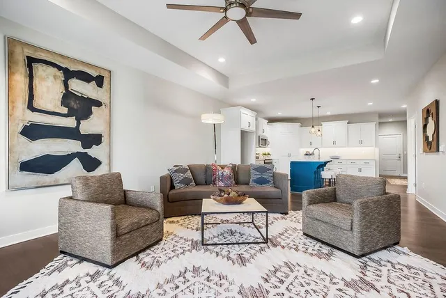 $575,000 | 6143 Park Street, Shawnee, KS 66216