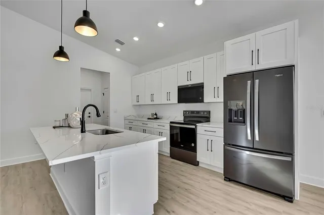 $419,900 | 6513 Owl Road, Weeki Wachee, FL 34613