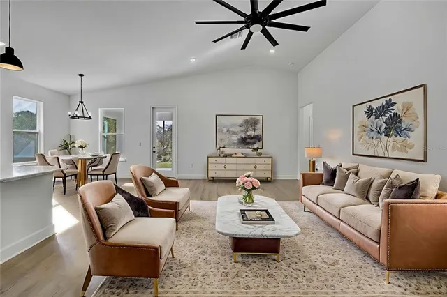 $419,900 | 6513 Owl Road, Weeki Wachee, FL 34613