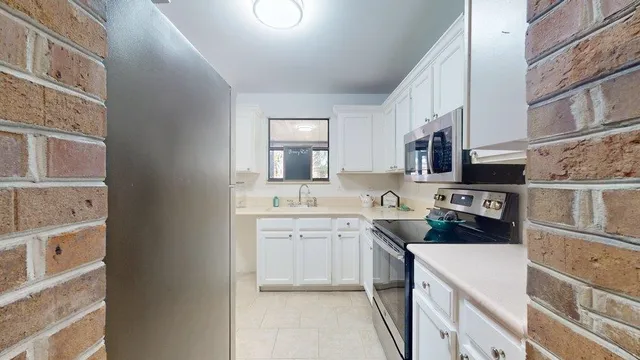 $2,100 | 616 Bowers Lane, St. Augustine, FL 32080