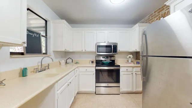 $2,100 | 616 Bowers Lane, St. Augustine, FL 32080