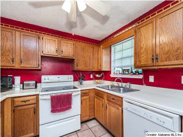 100 11th Place Southwest Alabaster, AL 35007 - Photo 16 of 32