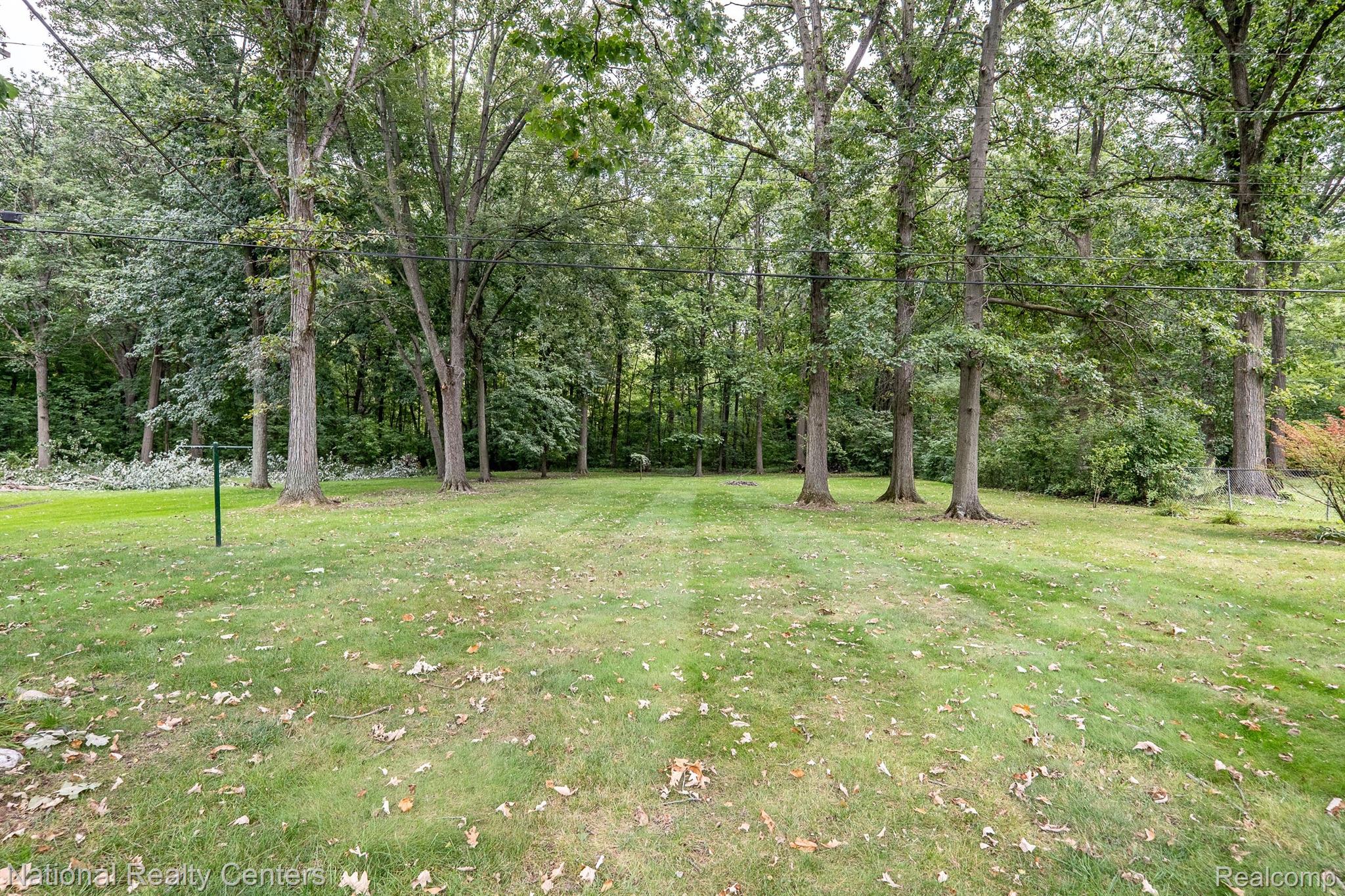 10625 Dewitt Road Belleville, MI 48111 - Photo 10 of 46 Gallery Image 10