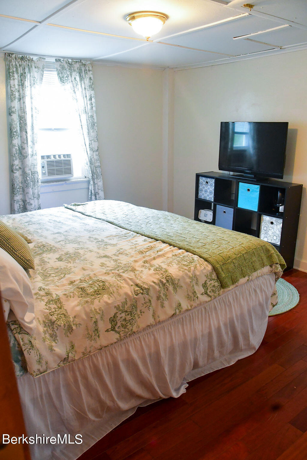 1600 Pleasant Street Lee, MA 01260 - Photo 24 of 37 DSC_7901