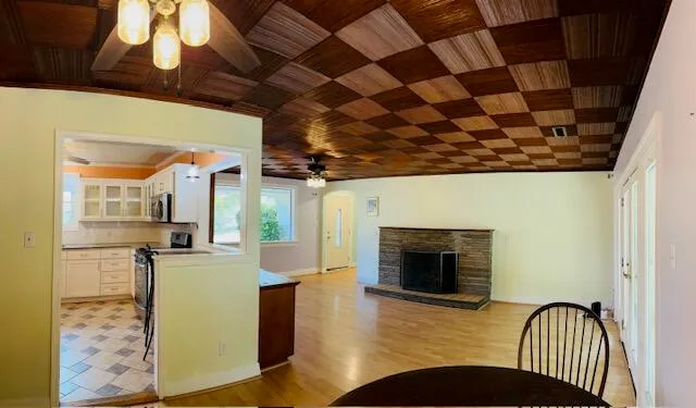 $450,000 | 837 Mellichamp Drive, Charleston, SC 29412