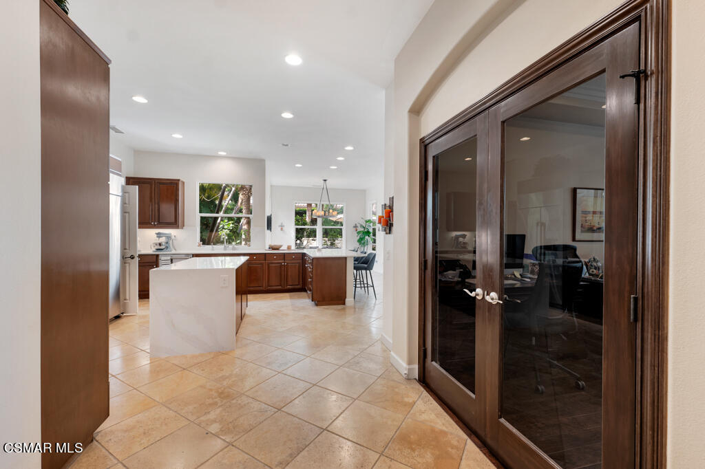 1776 Corte Jubilo Camarillo, CA 93012 - Photo 18 of 74 1776 Corte Jubilo- HsHProd-27