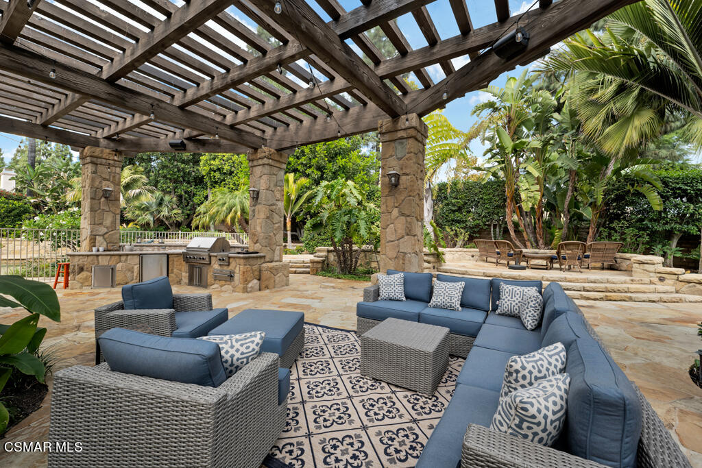 1776 Corte Jubilo Camarillo, CA 93012 - Photo 49 of 74 1776 Corte Jubilo- HsHProd-43