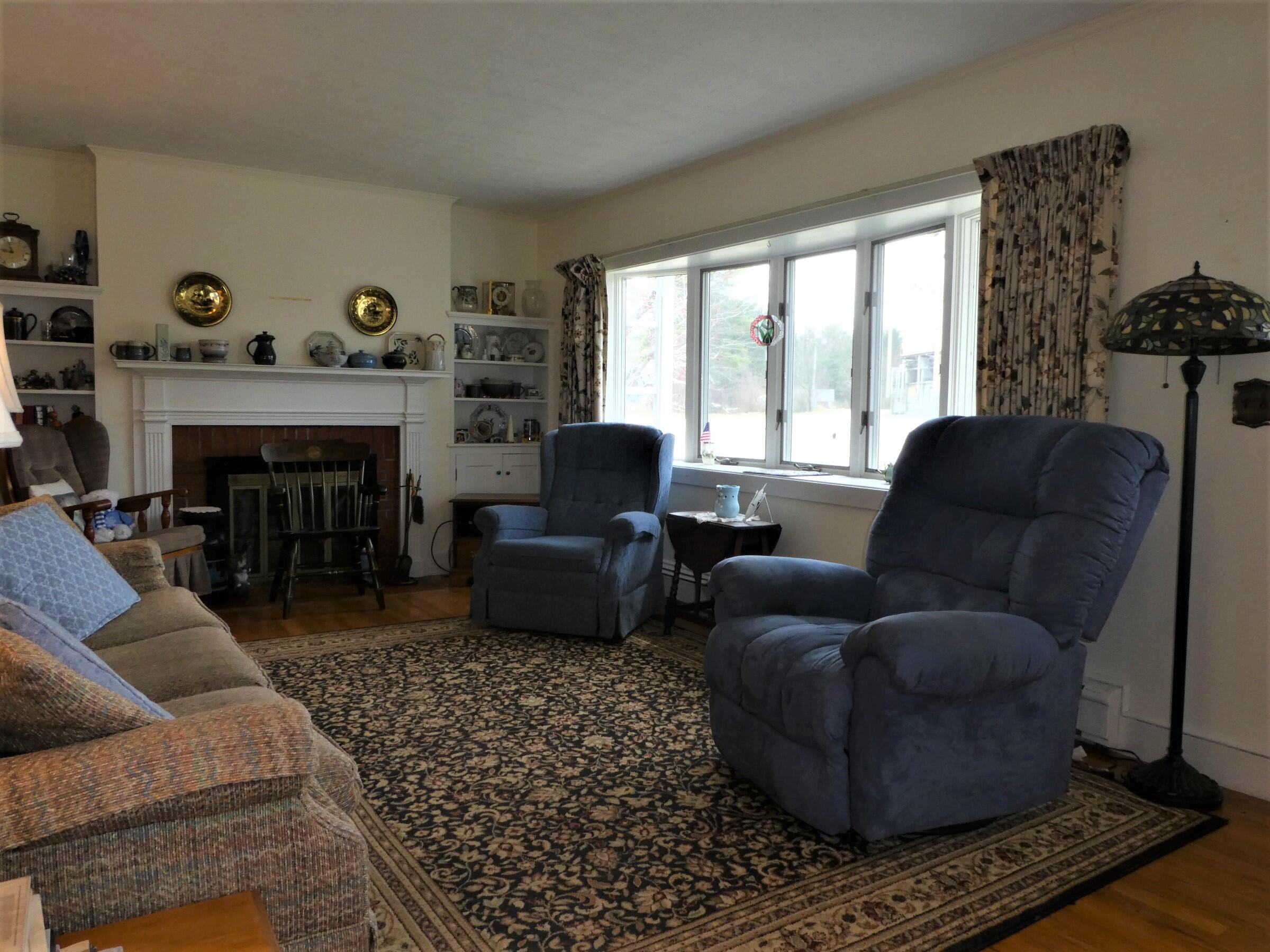 19 Bridgton Road East Baldwin, ME 04024 - Photo 14 of 27 Living Room