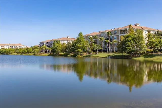$649,000 | 5025 Shoreway Loop, Unit 10703, Orlando, FL 32819