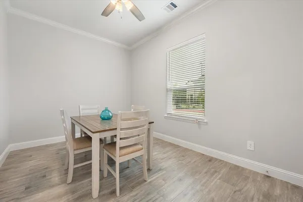 $3,000 | 2360 Spg Pk Boulevard, Arlington, TX 76016