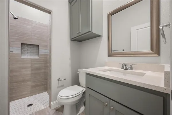 $3,000 | 2360 Spg Pk Boulevard, Arlington, TX 76016