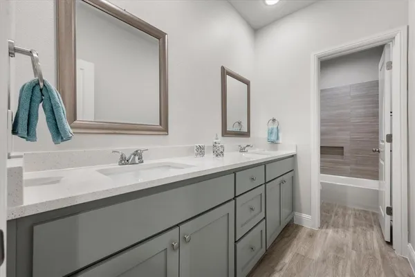 $3,000 | 2360 Spg Pk Boulevard, Arlington, TX 76016