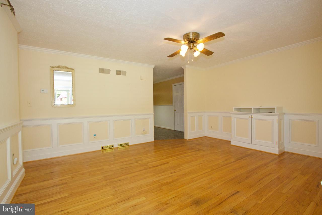 1402 North Stepney Road Aberdeen, MD 21001 - Photo 4 of 24 Family Room